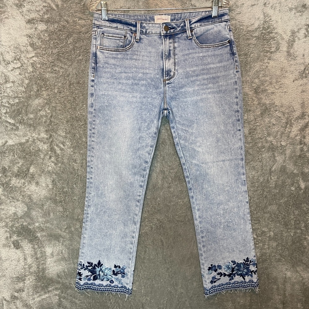 Driftwood Women's 30 Light Blue Denim Colette Floral Embroidered Cropped Jeans - Picture 2 of 11